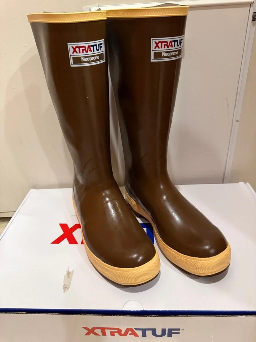XTRATUF Legacy 15” Plain Toe Waterproof Neoprene Fishing Boots Men’s Size 8